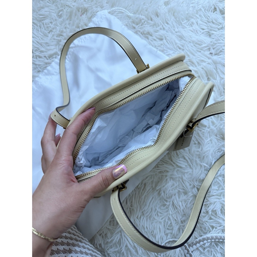 COACH Swing Zip Buckle Detail Satchel Bag in Moon Light Retail $395 - Picture 9 of 9